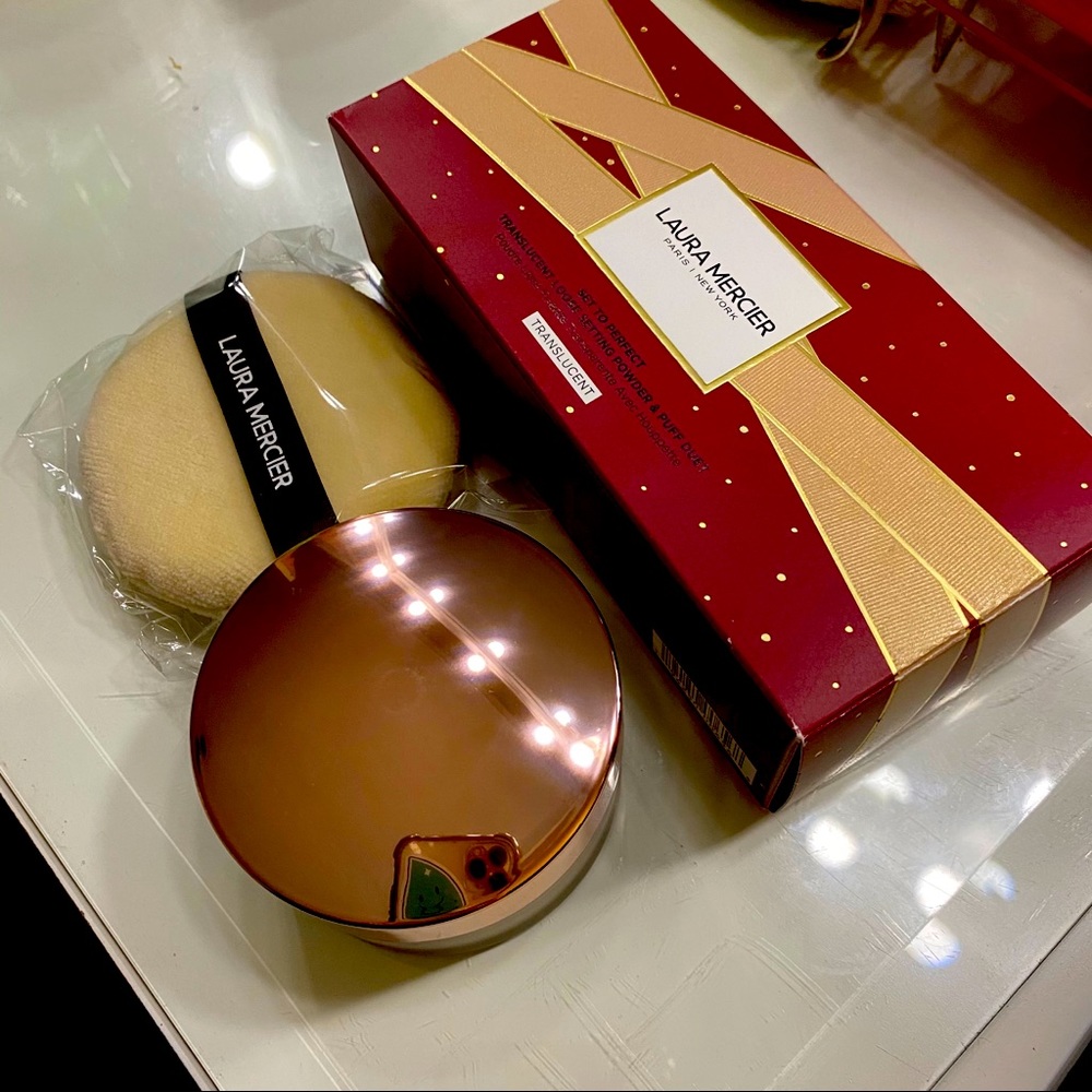 Laura Mercier Translucent Powder